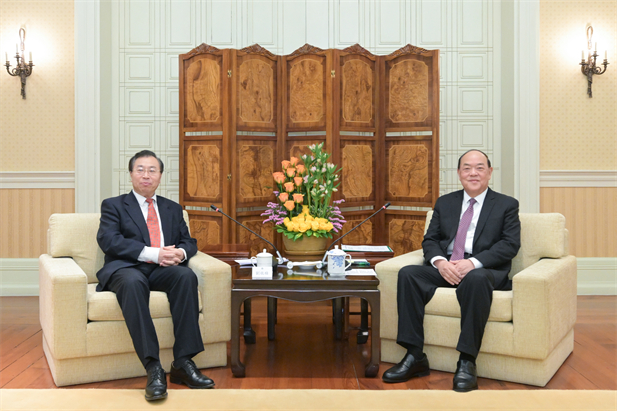 2024年2月26日，澳门特区行政长官贺一诚会见华体会-华体会app-华体会体育官网
党委书记、董事长刘敬桢一行，双方就推动大健康产业发展、横琴粤澳深度合作区建设等议题交换意见-1.jpg