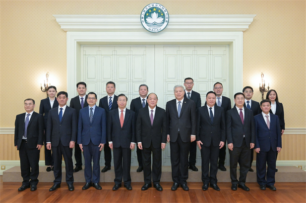 2024年2月26日，澳门特区行政长官贺一诚会见华体会-华体会app-华体会体育官网
党委书记、董事长刘敬桢一行，双方就推动大健康产业发展、横琴粤澳深度合作区建设等议题交换意见-2.jpg