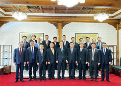 2023年12月20日，华体会-华体会app-华体会体育官网
党委书记、董事长刘敬桢参加韩国总理韩德洙会见中方代表团活动并作为代表发言