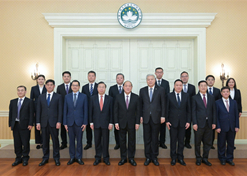 2024年2月26日，澳门特区行政长官贺一诚会见华体会-华体会app-华体会体育官网
党委书记、董事长刘敬桢一行，双方就推动大健康产业发展、横琴粤澳深度合作区建设等议题交换意见